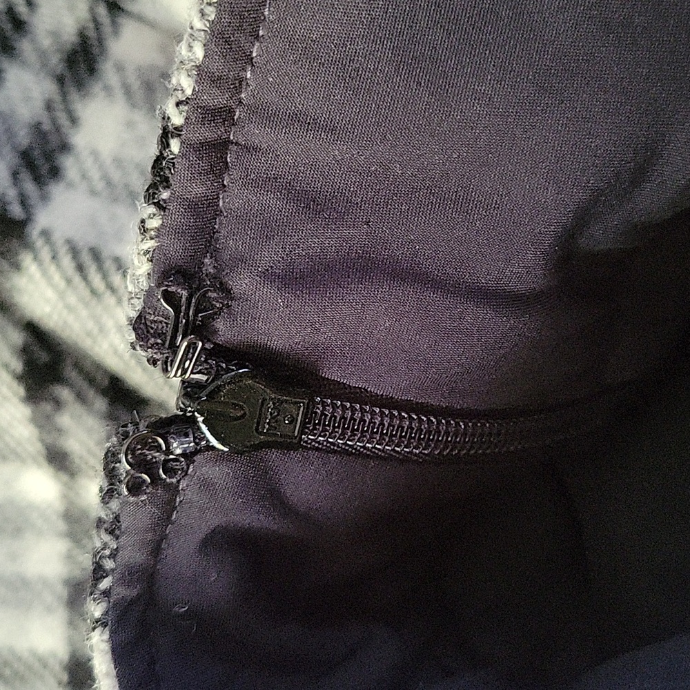 L.L. Bean women's black gray and white plaid Tweed wool blend skirt sz 16 - Picture 5 of 6